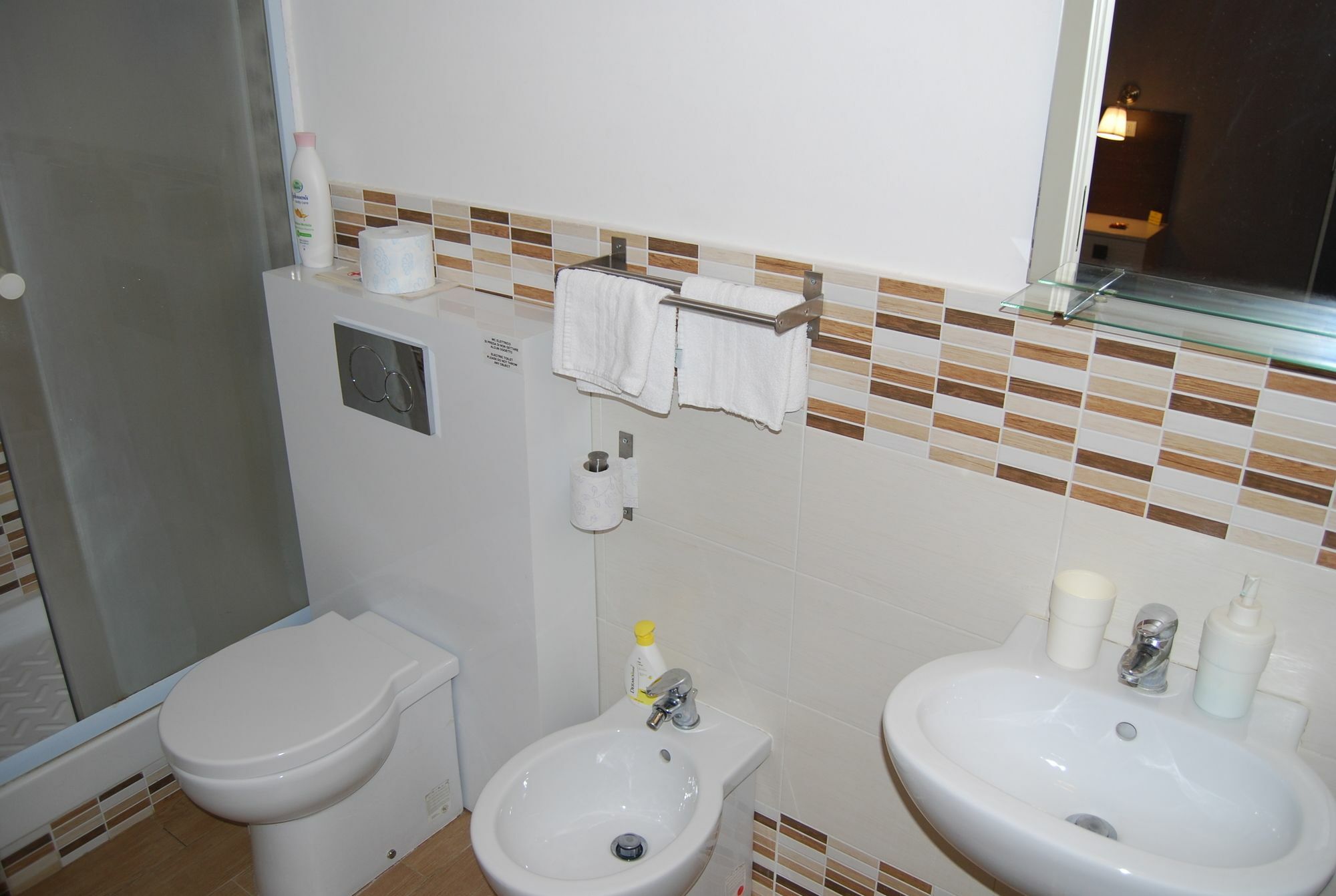 Extra Bed And Breakfast Palermo Exterior foto